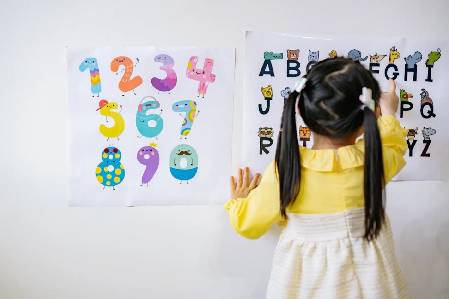 toddler math Genius is an Interactive math learning environment designed to make toddlers math genius through engaging educational materials