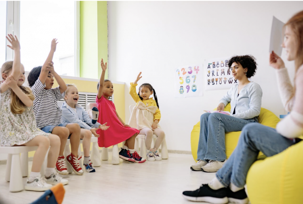 Nanny Walking Methods. Transformative Nanny Techniques to Improve Toddler Communication